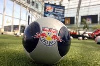 Die Roten Bullen im Cup (c) Laux